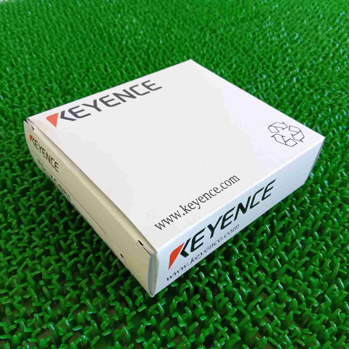 キーエンス　まとめ売り キーエンス オートスキャン3Dセンサ LJ-S8000 / LJ-S040（開封済未使用